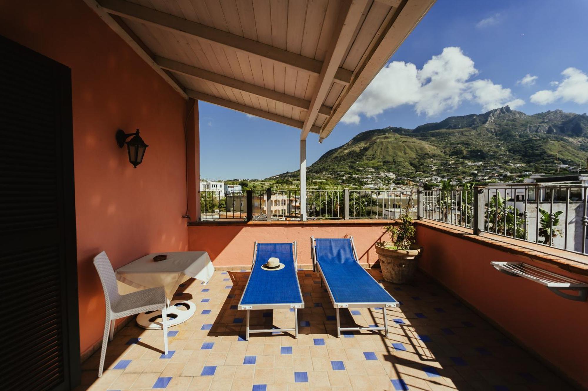 Hotel Terme Zi Carmela Forio di Ischia Esterno foto